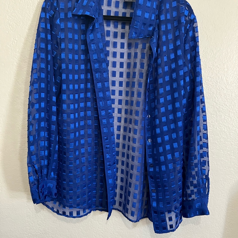 Blue chiffon button button up shirt